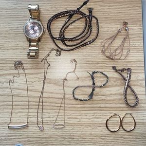 ☀️Rose gold jewelry. Mostly Stella n Dot, Fossil, Emerson Wrap bracelet☀️